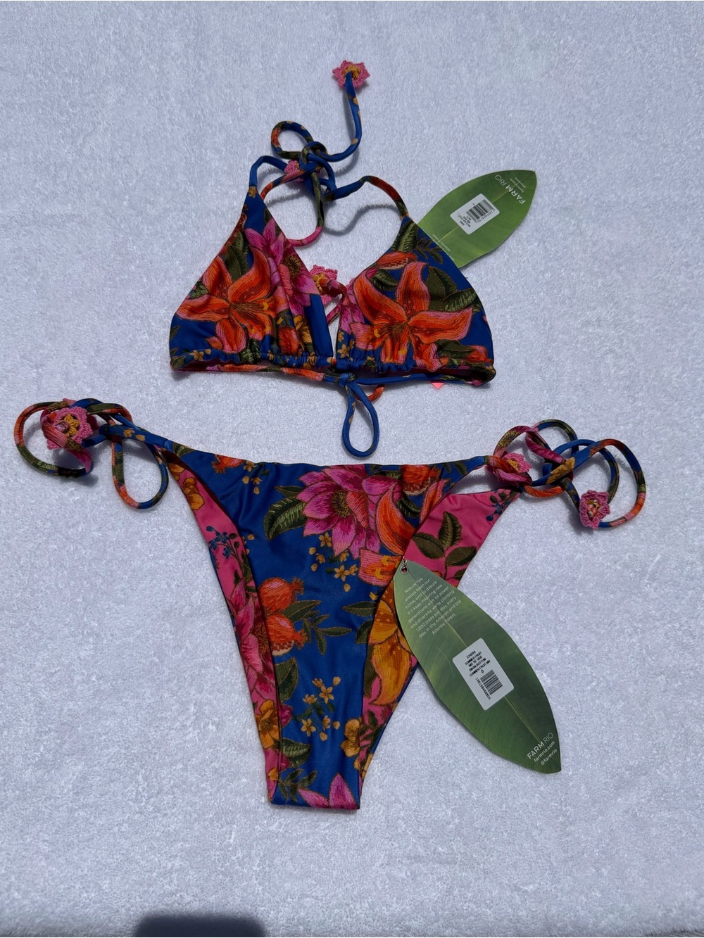 Set - Farm Rio Summer fruit triangle
bikini - Picture 9 of 12